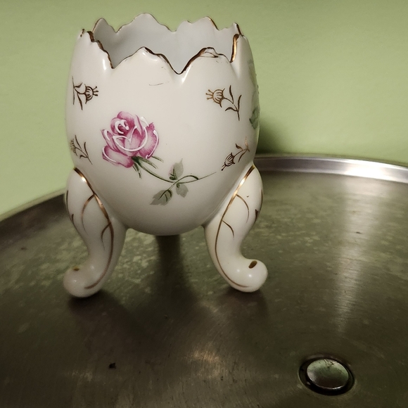 Final Price/1961 Inarco Footed Egg Vase Rose's and Gold Trim - Picture 4 of 6